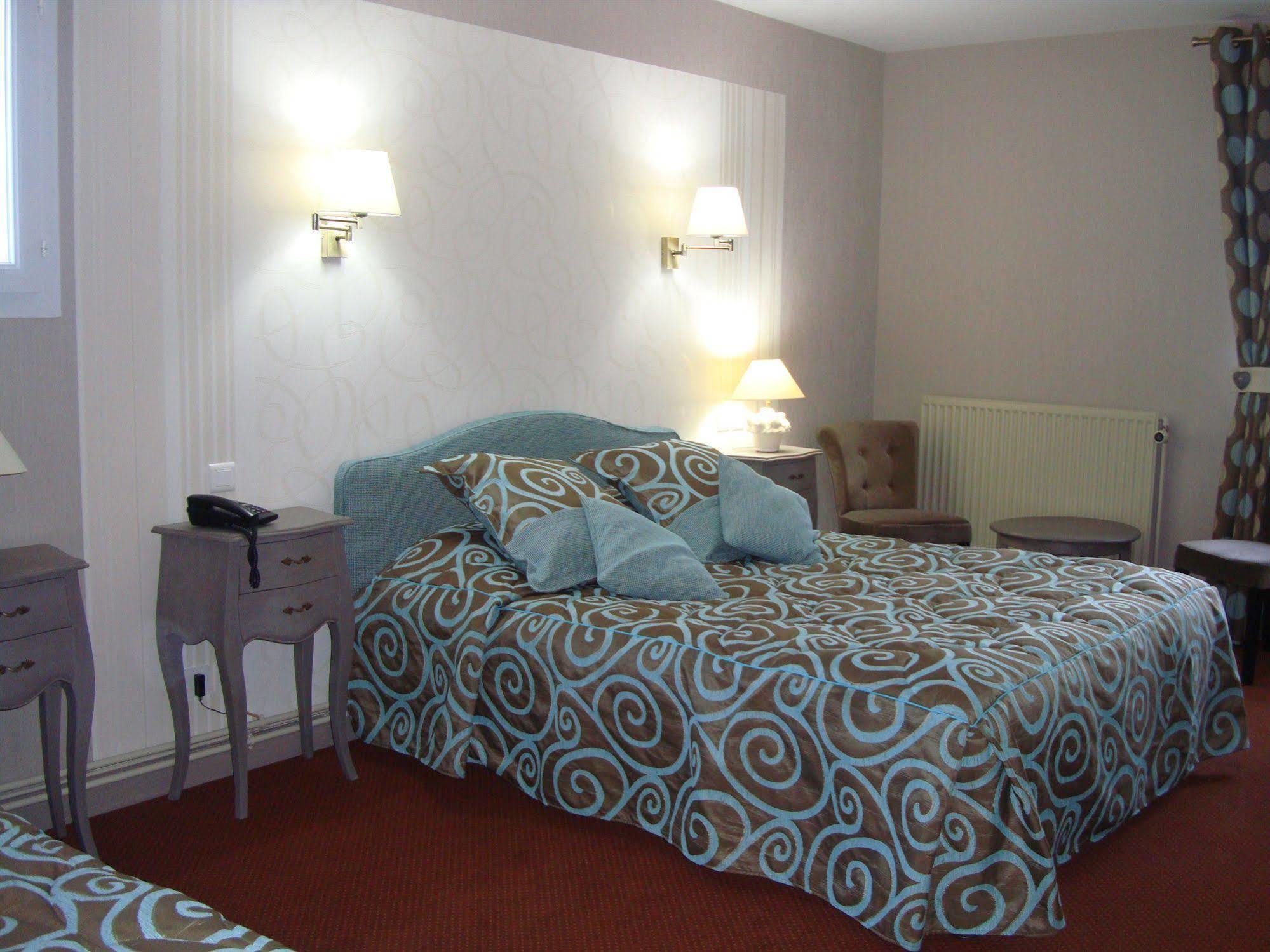 Hotel Le Gue Du Holme Saint-Quentin-sur-le-Homme Εξωτερικό φωτογραφία